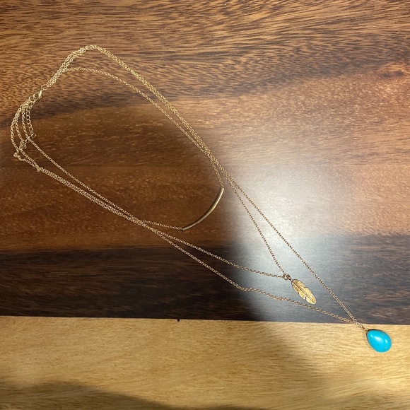 Layered necklaces - Picture 2 of 2